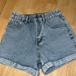 Never worn. Size Small